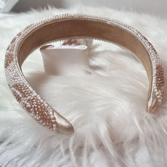 GOLDEN ROSE PATTERN JEWELED BEADED HEADBAND - Picture 5 of 10